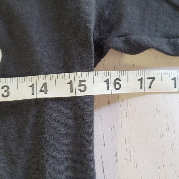 Jolly Roger Pirate Roatán T-Shirt Sun Faded Women's Shirt Size S - Picture 12 of 13